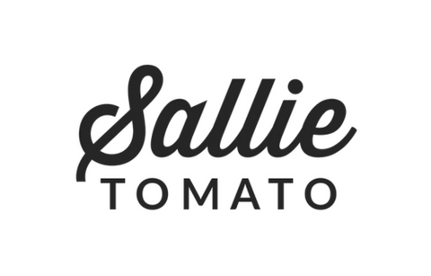 Sallie Tomato patterns and hardware available to buy here.