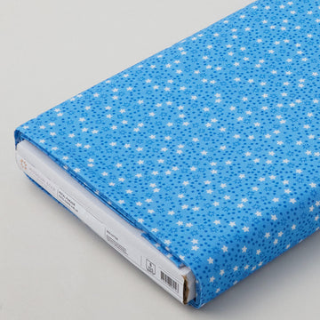 Petal Parade - Blue Stars 8 Yard Bolt