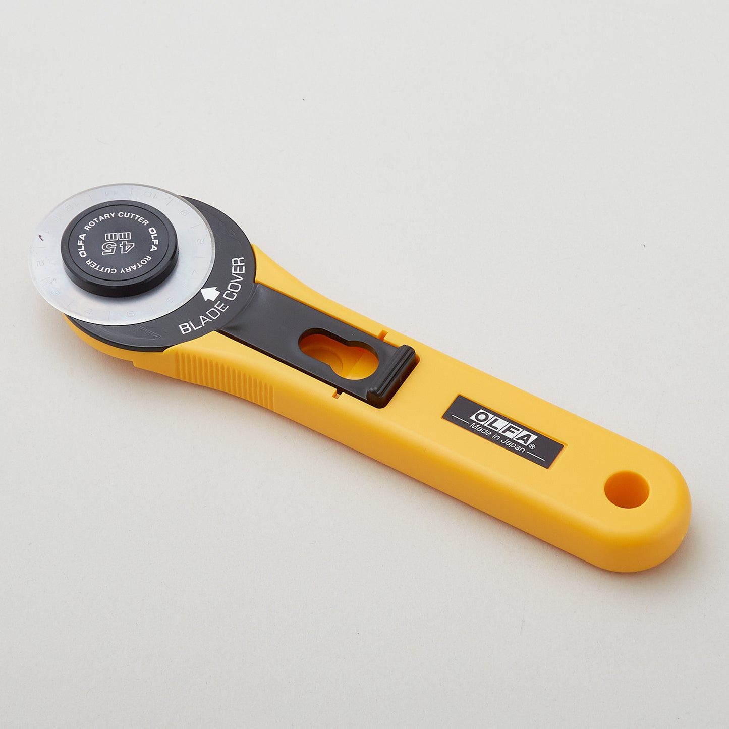 Olfa RTY-2/G 45mm HD Rotary Cutter Primary Image