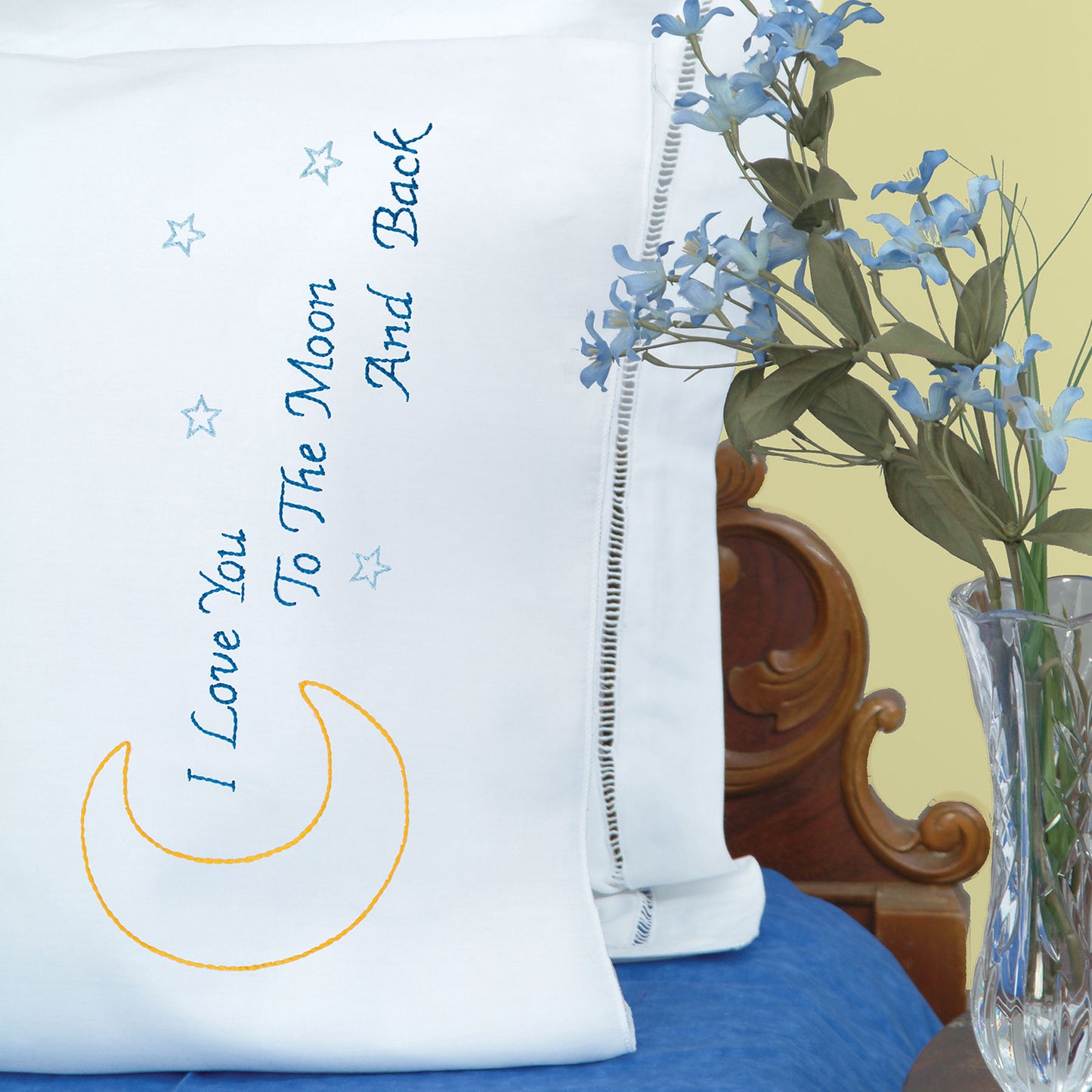 Love You to The Moon Embroidery Pillowcase Set Primary Image