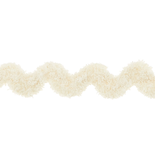 Chenille Ric Rac - 5/8" Ivory Primary Image