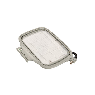 Bernette Embroidery Hoop M 12.0x18.0 cm - for B79 Primary Image