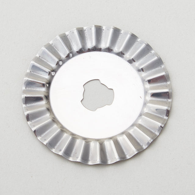 Rotary Pinking Blade 45MM Primary Image
