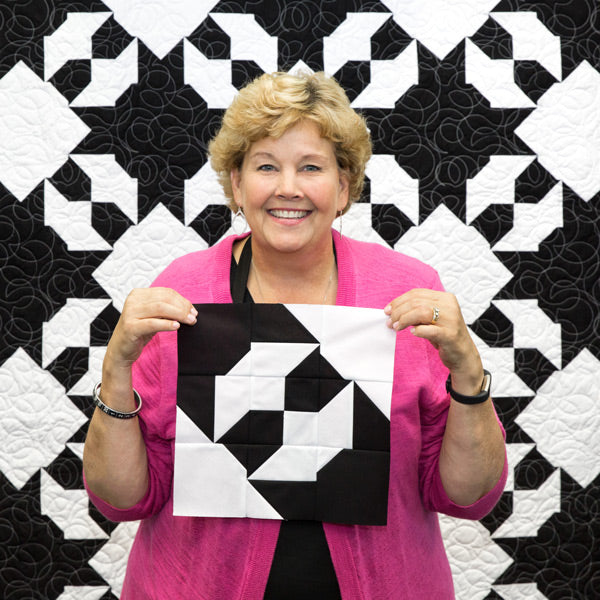 Disappearing Hourglass 3 Quilt
