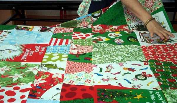 The Grinch Tumbler Quilt