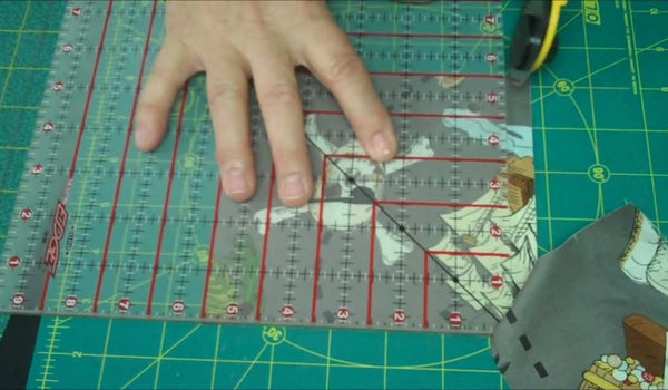 How to "Fussycut" Fabric for a Quilt