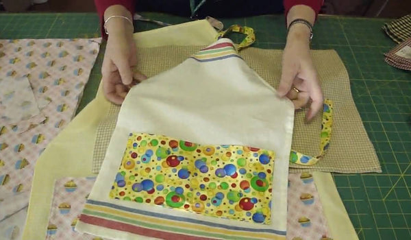 Learn How to Make an Apron Using Tea Towels - Part 2 / 2 - Free Sewing Tutorial