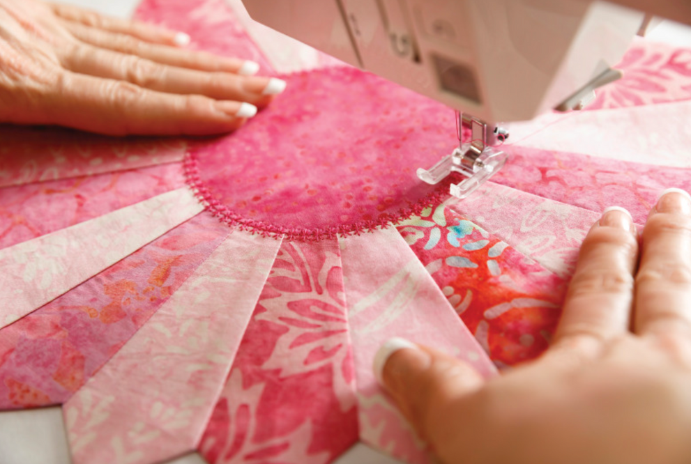 Dresden Plate Quilt Block Tutorial: Jenny Doan's Classic Charm Pack Method
