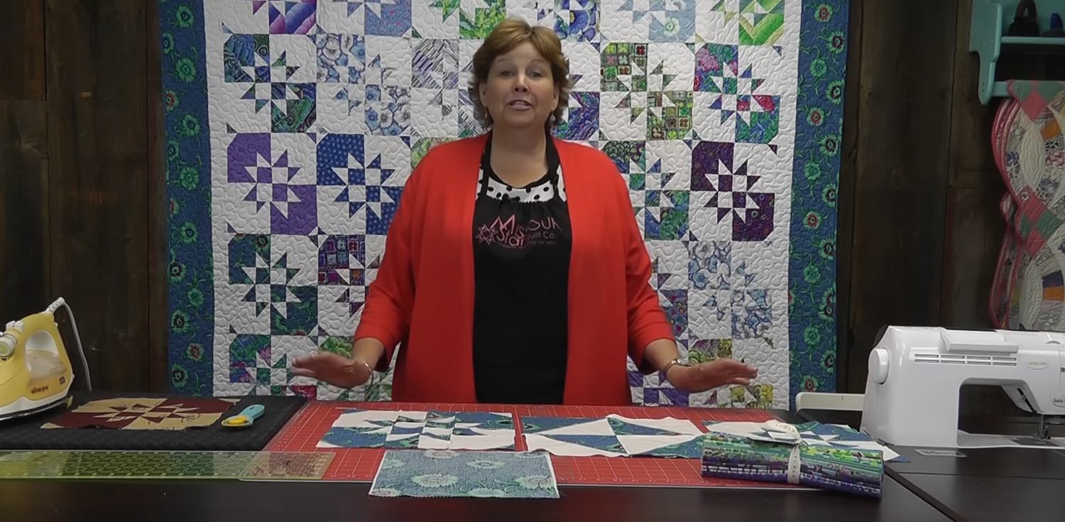 Disappearing Hourglass Quilt Tutorial: Jenny Doan's Easy Layer Cake Method