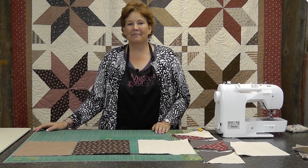 Big Star Quilt Tutorial: Jenny Doan's Easy Layer Cake Star Pattern