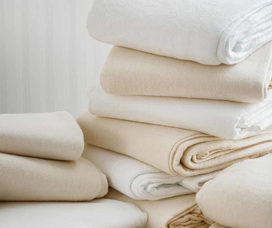 Wool vs Cotton Batting for Hand Quilting: A Complete Comparison