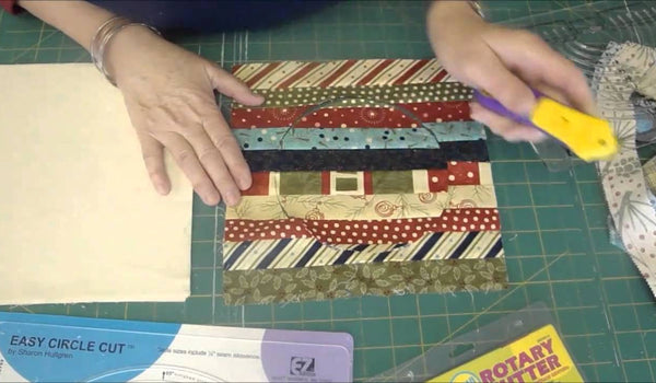 Lovely Mini Strip Circle Quilt