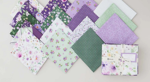 Fat quarter bundle of small flowers and dots.