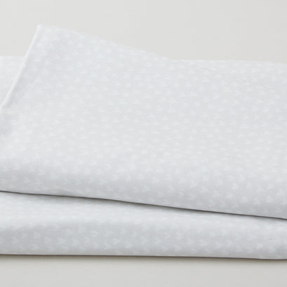 Love To Knit - Heart Stitch Snow 3 Yard Cut