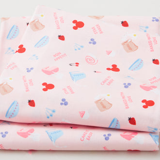 Disney Consumer Products - Mickey Baked With Love 2 Yard Cut
