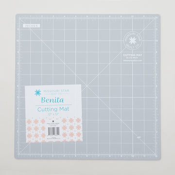 Missouri Star Self Healing Cutting Mat - 12 x 12" Primary Image
