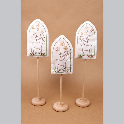 Merry Reindeer Embroidery Kit