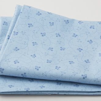 Poppies - Floral Swirl Soft Blue 2 Yard Cut