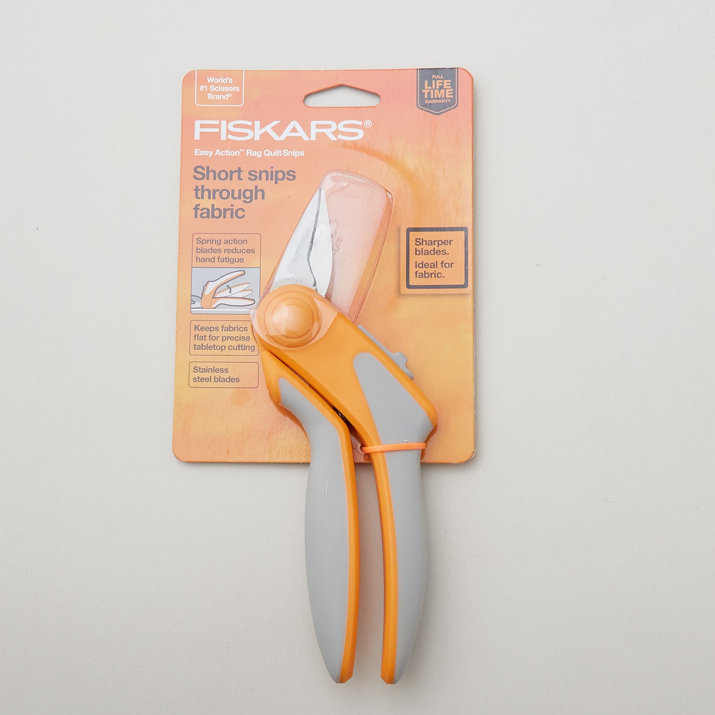 Easy Action Rag Quilt Snips - Fiskars Scissors Alternative View #2