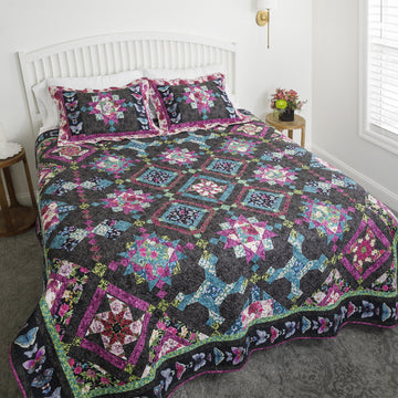 Midnight Garden Block of the Month Alternative View #1