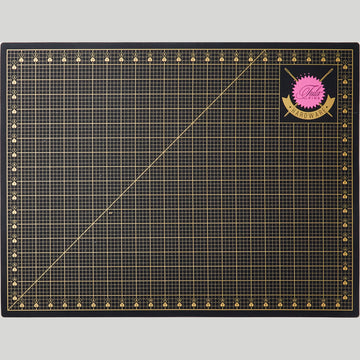 Tula Pink Double Sided Cutting Mat 24" x 18" Alternative View #1