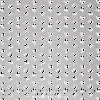 Blackbeard's Pirates - Blackbeard Skull Gray Yardage