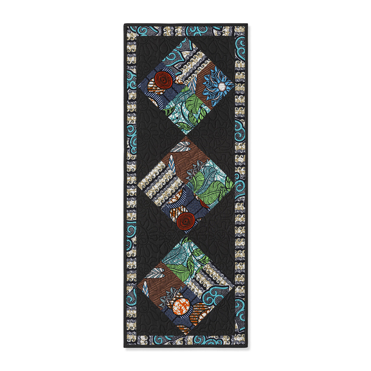 Ubushobozi Charm Square Table Runner Kit Primary Image