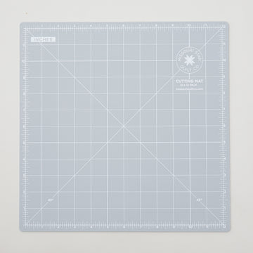 Missouri Star Self Healing Cutting Mat - 12 x 12" Alternative View #1