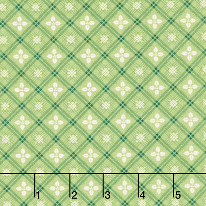 Home Town Holiday - Holly Lettuce Yardage