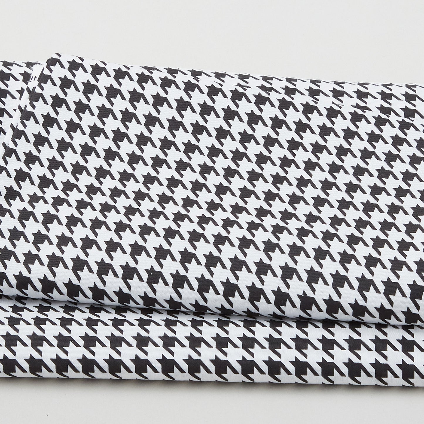 Polka & Plaid Party - Houndstooth Black/White 3 Yard Cut Primary Image