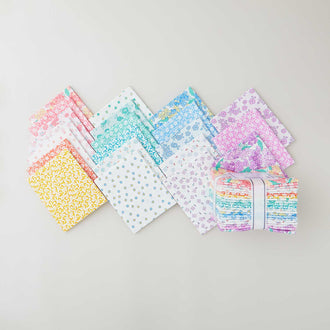 At the Cottage Favorites Fat Quarter Bundle