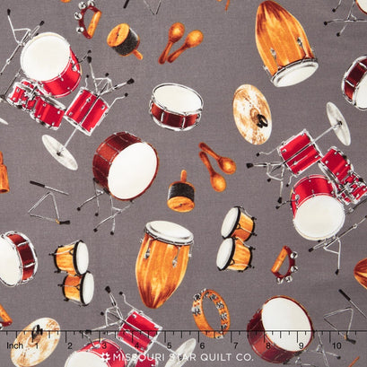 In Tune - Drum Set Silver Yardage