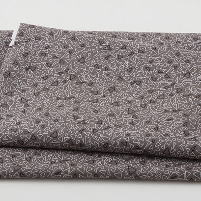 Best Bits - Triangles Gray 2 Yard Cut