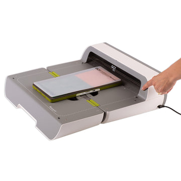 Accuquilt GO! Big Electric Fabric Cutter Starter Set