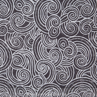 Wilmington Essentials - Dotty Waves Black 108" Backing