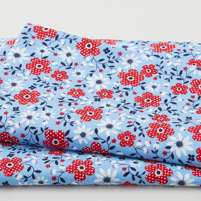 Star-Spangled Beach - Patriotic Daisies Chambray 2 Yard Cut