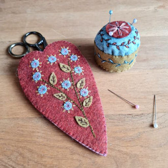 Scissors Pouch & Mini Pincushion Wool Felt Embroidery Applique Kit