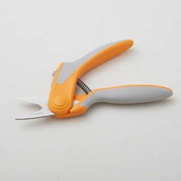 Easy Action Rag Quilt Snips - Fiskars Scissors Alternative View #1