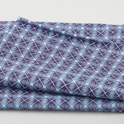 Log Tavern Road - Small Bunchberry Indigo 2 Yard Cut