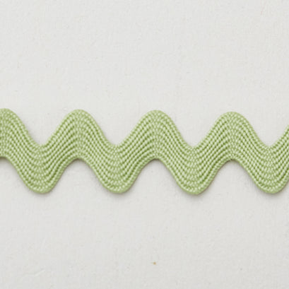 Lori Holt Vintage Ric Rac Large Trim - Lettuce 3/8"