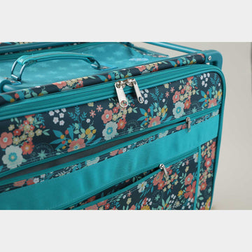 Missouri Star & Tutto Quilt Town Rolling Tote XL