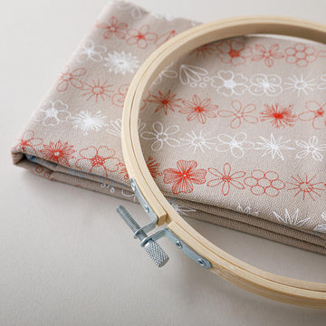 Red, White & Bloom Embroidery Kit