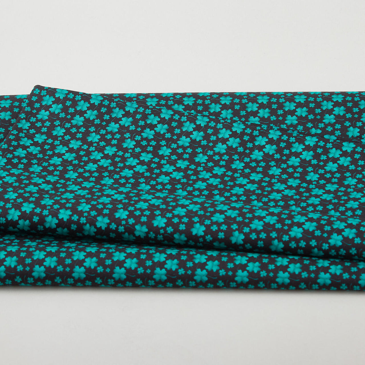 Luck of the Gnomes - Mini Clovers Black 2 Yard Cut