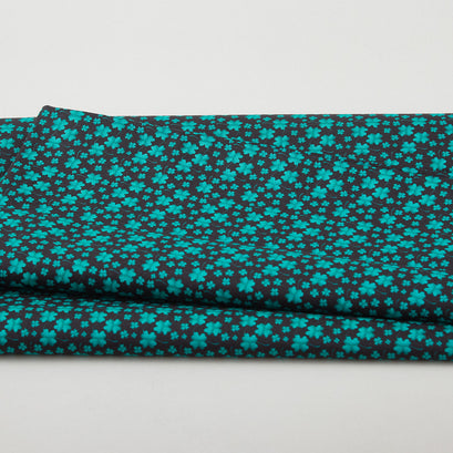 Luck of the Gnomes - Mini Clovers Black 2 Yard Cut