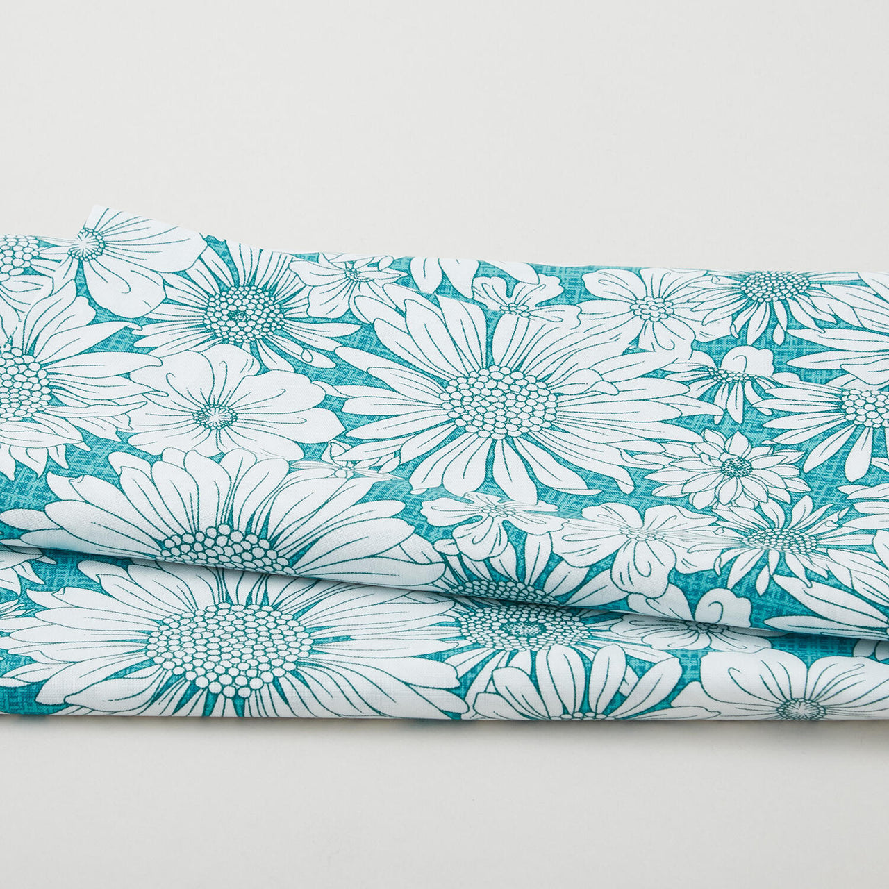 Porch Swing - Upsy Daisy Turquoise 2 Yard Cut