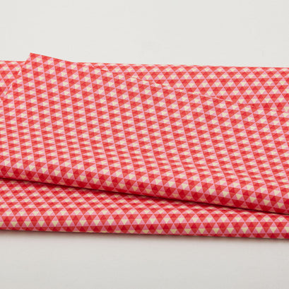 2025 LTD - Diamond Pink Lemonade 2 Yard Cut