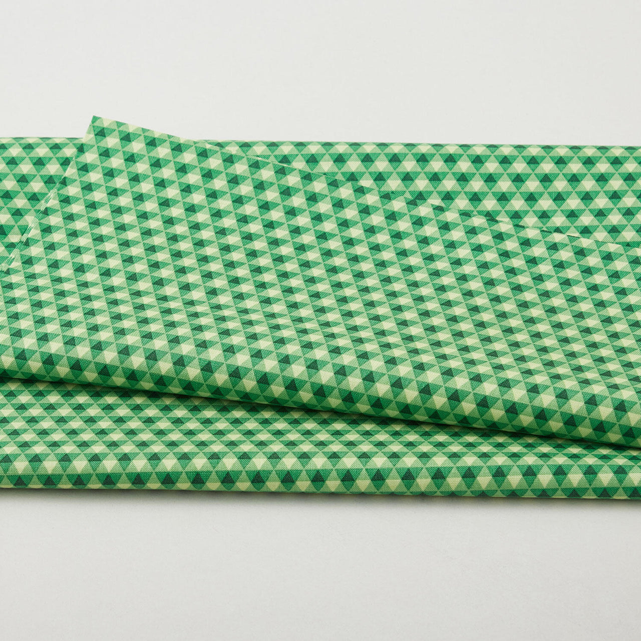 2025 LTD - Diamond Green Tea 2 Yard Cut