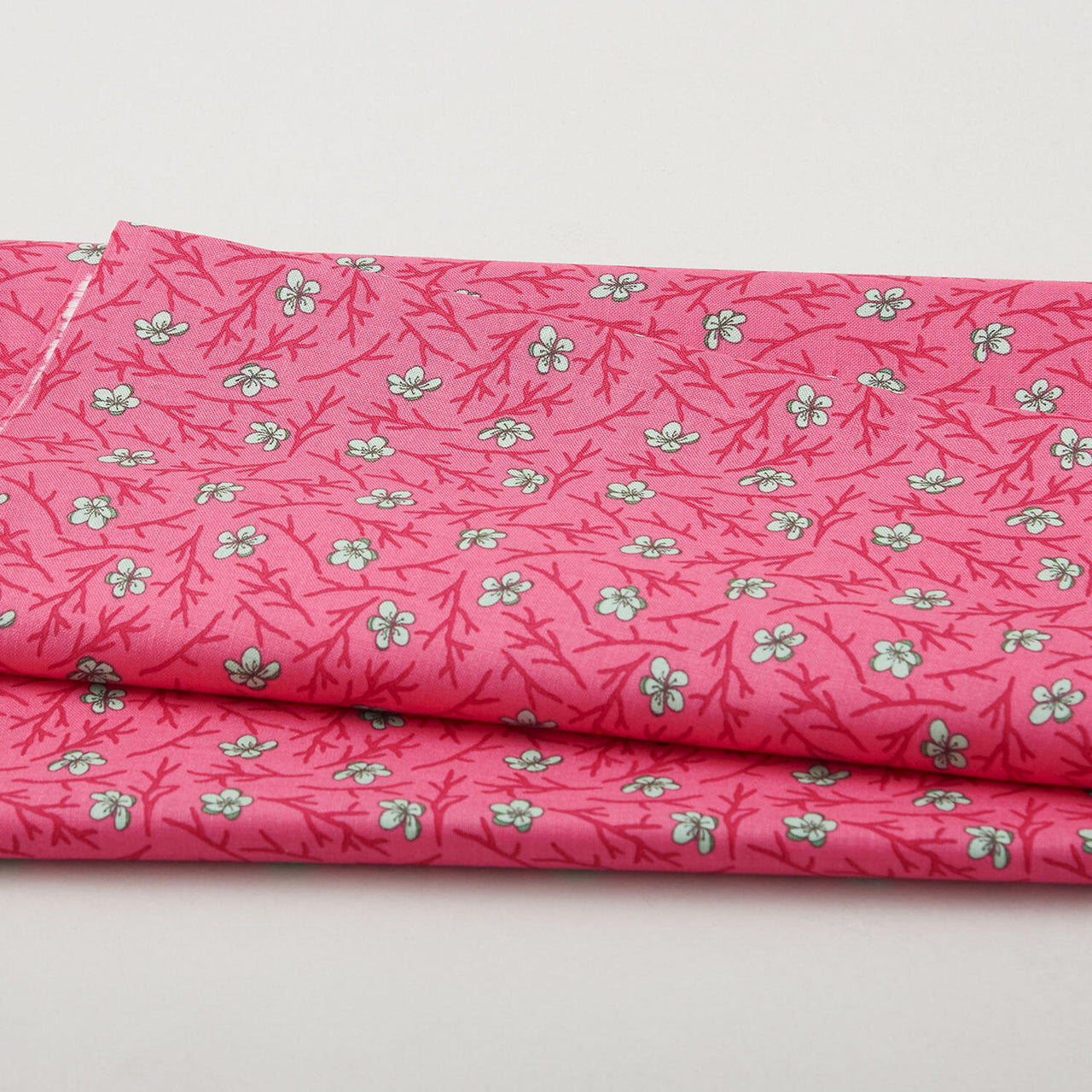 2025 LTD - Blossom Rose 2 Yard Cut