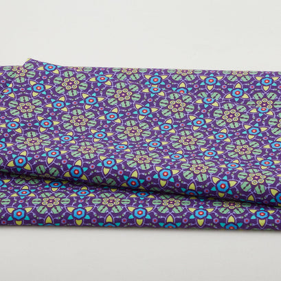 Truly - Garden Plum 2 Yard Cut