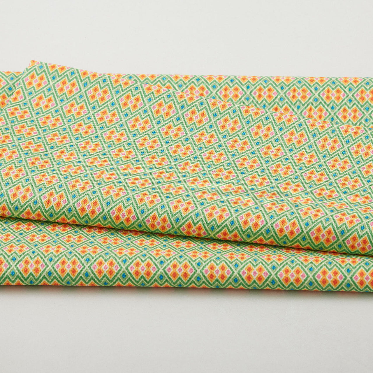 Truly - Diamonds Clementine 2 Yard Cut